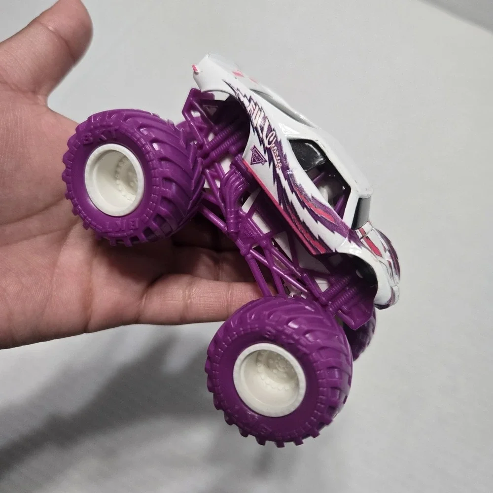 Hot Wheels Monster Jam Truck Lot‎ Of 7 1:64 Metal Mulisha Scorpedo Storm Used